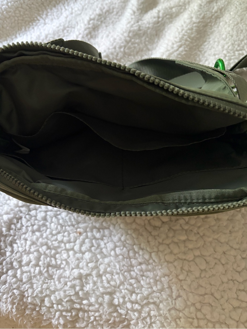 All In One Crossbody Bag - Picture 5 of 6